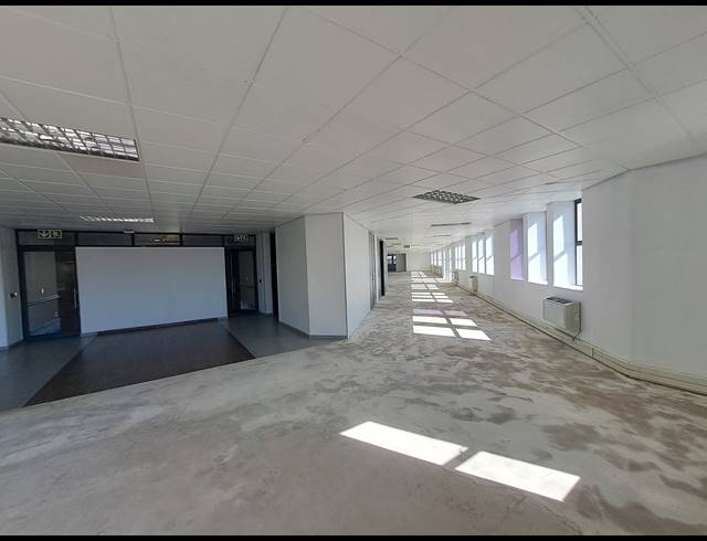 1,575M² OFFICE TO LET IN ILLOVO